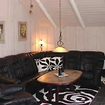 5 Star Holiday Home In Tarm * Hemmet