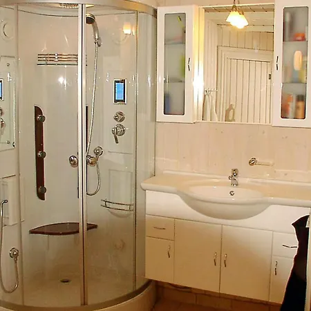 Luxury Retreat With - By Traum Hemmet